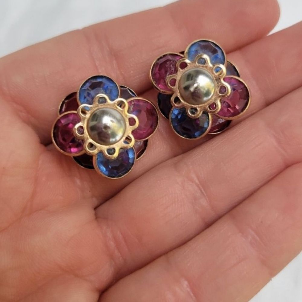 Vintage flower burst earrings - Picture 5 of 5